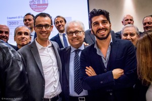 Easysnap • Premio Mascagni • Un nuovo modo di aprire le cose