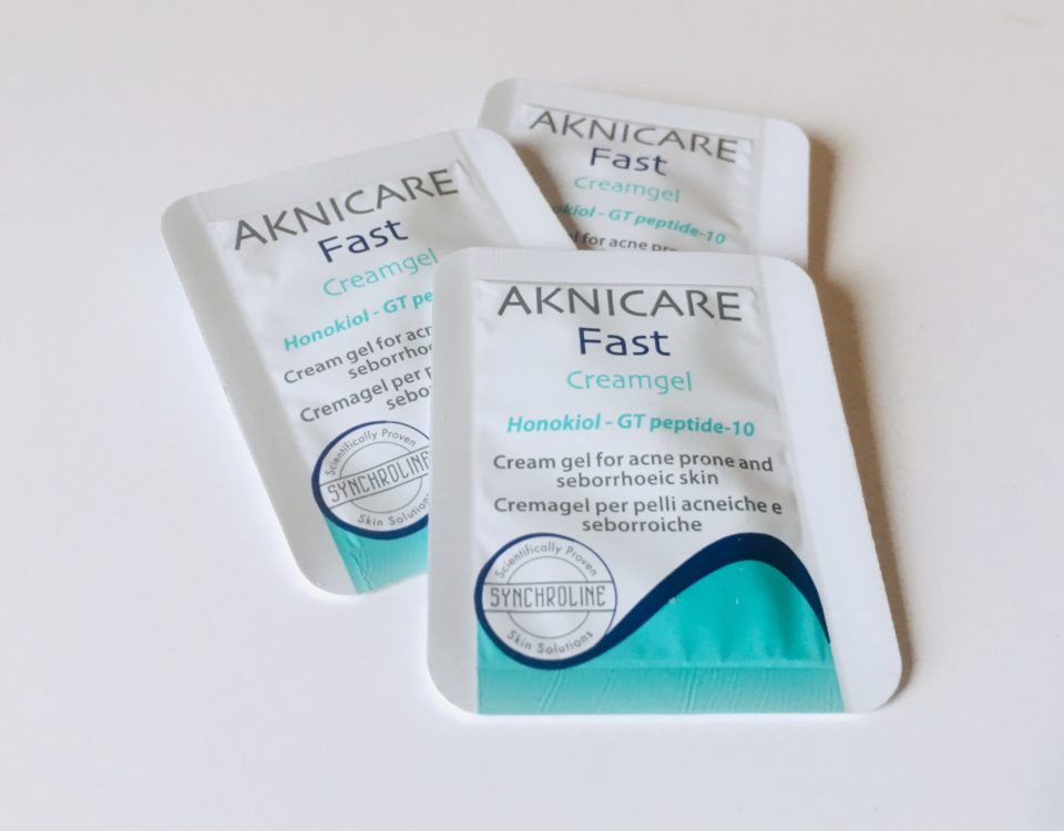 Aknicare Easysnap Cream